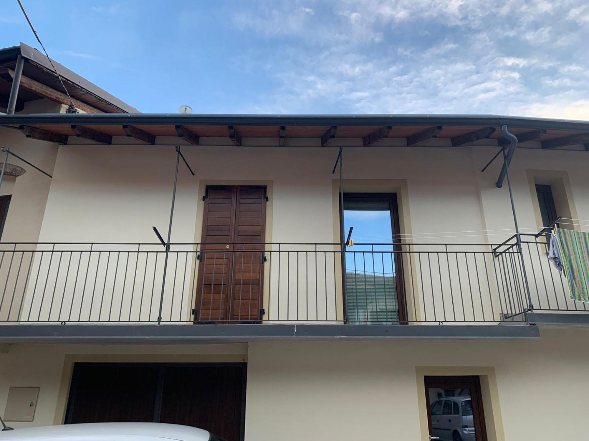 Villa La Casa Di Nonna Pina à Roccasparvera Extérieur photo