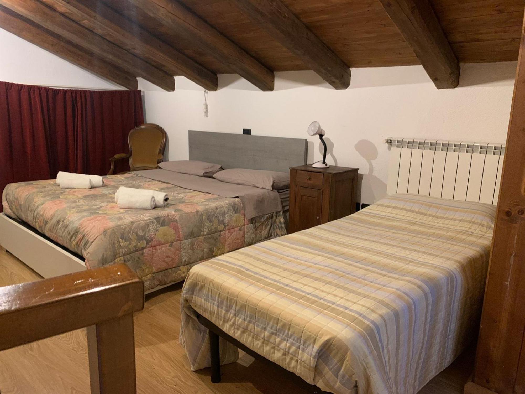 Villa La Casa Di Nonna Pina à Roccasparvera Extérieur photo